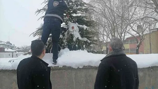 Polis yaban ve sokak hayvanları unutmadı