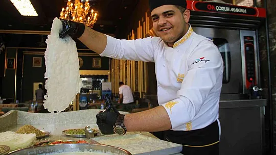 Ramazan ayının gülü tezgahlardaki yerini aldı