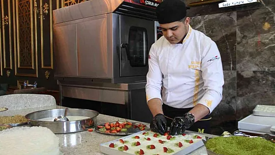 Ramazan ayının gülü tezgahlardaki yerini aldı