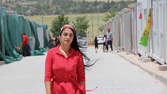 Savaştan kurtarılan Ahıska Türkü, Cumhurbaşkanı Erdoğan'ı kaldıkları alana davet etti