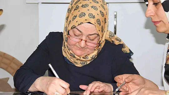 Şehit annesinden şehit oğluna özel çalışma