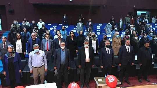 Şehit Ömer Halisdemir'in babası konuştu, herkes ağladı