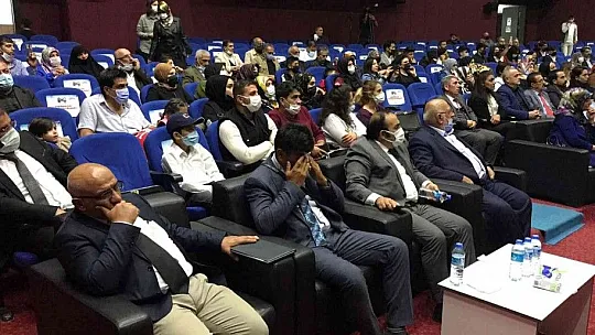 Şehit Ömer Halisdemir'in babası konuştu, herkes ağladı