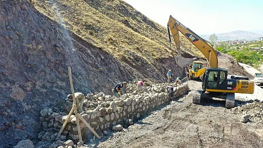 Tarihi Harput-Hüseynik yolu yeniden canlanıyor