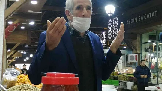 93 yıllık Tarihi Kapalı Çarşı'da Ahilik Geleneği yaşatılıyor
