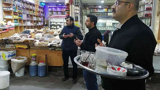 93 yıllık Tarihi Kapalı Çarşı'da Ahilik Geleneği yaşatılıyor