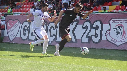 Gakgo, sahasında Artvin Hopaspor'la 2-2 berabere kaldı