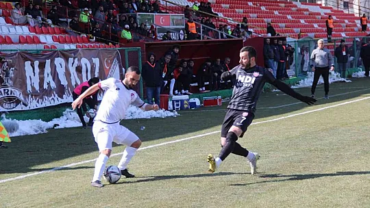 Elazığspor 1 puanı son dakikada kaptı