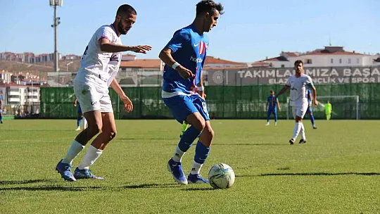 Elazığ Karakoçan, sahasında Yomraspor'a 1-0 mağlup oldu