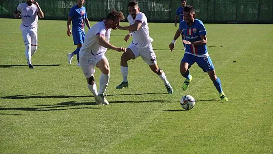 Elazığ Karakoçan, sahasında Yomraspor'a 1-0 mağlup oldu
