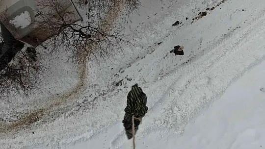 Jandarma ekipleri hastaya ilacını drone ile ulaştırdı
