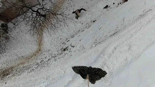 Jandarma ekipleri hastaya ilacını drone ile ulaştırdı