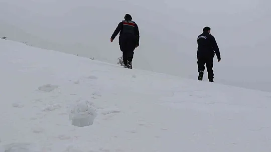 Jandarma ekipleri hastaya ilacını drone ile ulaştırdı