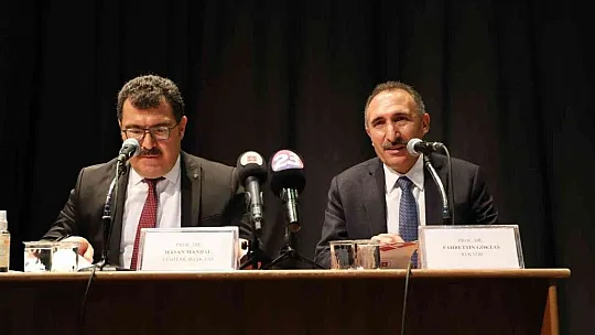 TÜBİTAK Başkanı Mandal, Elazığ'da akademisyen ve öğrencilerle buluştu