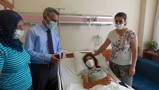 Vali Özkan'dan, milli sporcu Dinler'e ziyaret