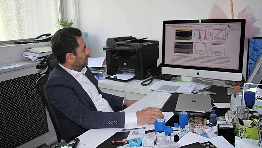 Prof. Dr. Yakuphanoğlu'nun bilimsel çalışmaları dikkat çekiyor