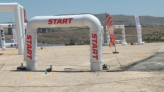 Türkiye Drone Şampiyonası finalinin ilk etabı Elazığ'da başladı