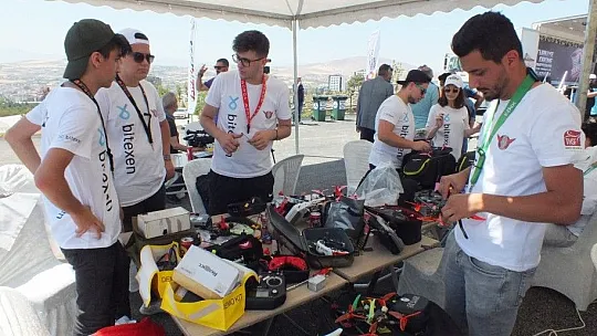 Türkiye Drone Şampiyonası finalinin ilk etabı Elazığ'da başladı