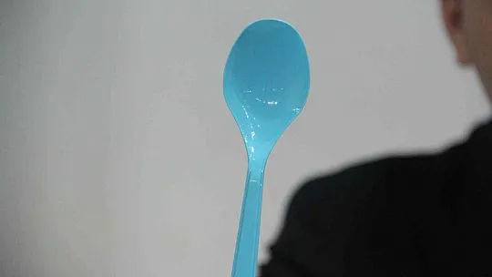 Üniversite öğrencisinden plastiğe çözüm