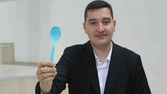 Üniversite öğrencisinden plastiğe çözüm