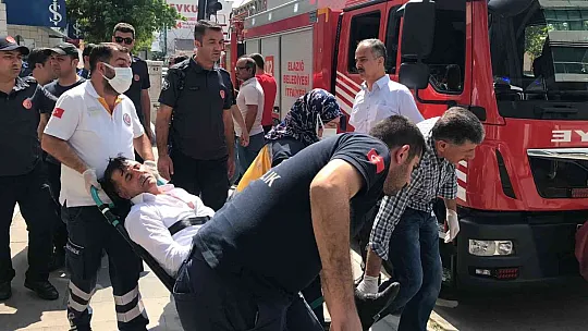 Kendini yakmaya kalkışan şahsı polis ve itfaiye ekipleri ikna etti