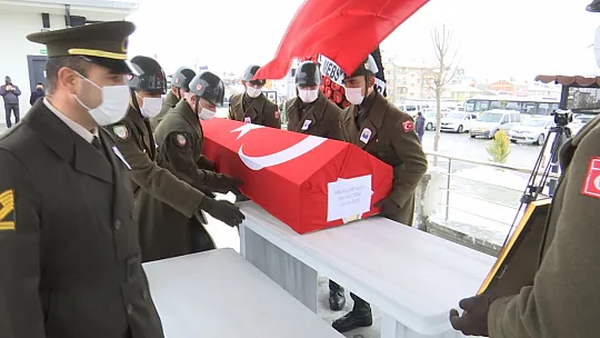 Elazığlı Üsteğmen son yolculuğuna uğurlandı