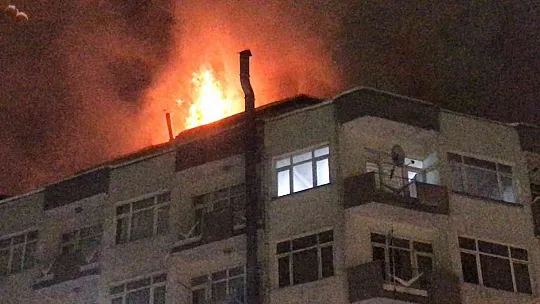 Ülkelerine gidemeyen Afrikalı öğrenci, yetkililerden destek istedi