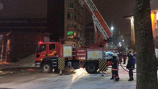 Ülkelerine gidemeyen Afrikalı öğrenci, yetkililerden destek istedi