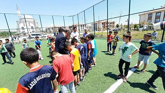 Öğrenciler futbol turnuvasıyla eğlendi