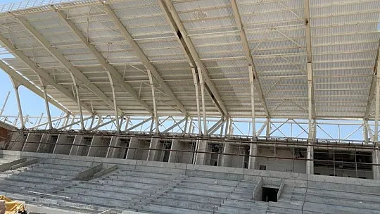 Yeni Şehir Stadyumu'nda çalışmalar son aşamaya geldi