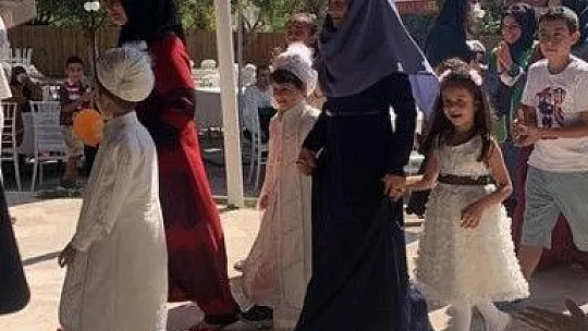 Yetim Kardeşlerin Sünnet Hayali İHH Tarafından Gerçek Oldu