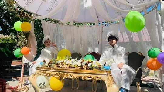 Yetim Kardeşlerin Sünnet Hayali İHH Tarafından Gerçek Oldu