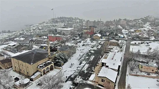 Harput beyaza büründü