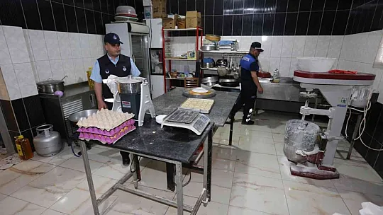 Elazığ zabıtası bayram öncesi denetimleri artırdı