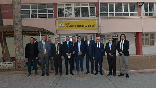 İzmir Büyükşehir Belediyesi yetkilileri okul yapımı için Elazığ'da