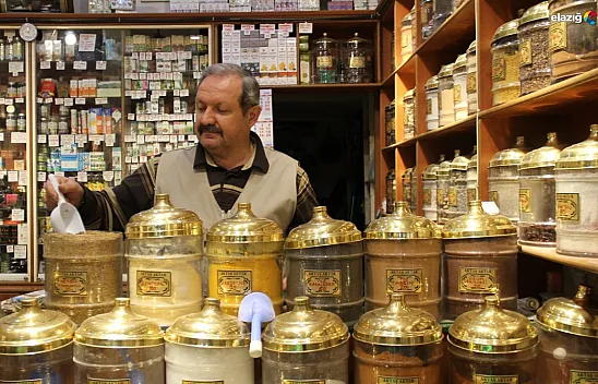 Bu aile 3 kuşaktır Elazığ'a şifa dağıtıyor