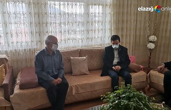 Baskil Kaymakamı Yılmaz, gazileri evinde ziyaret etti