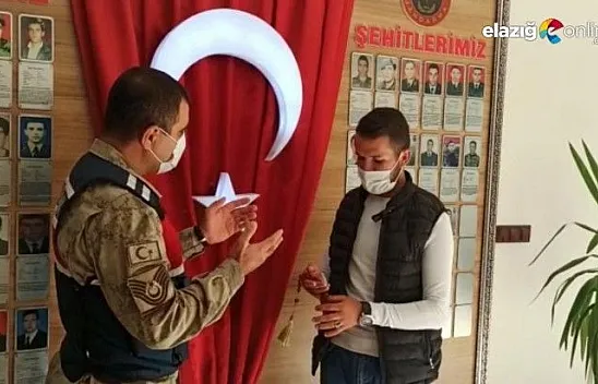 Çalınan Dede Yadigarı Tesbih, Bulunarak Sahibine Teslim Edildi