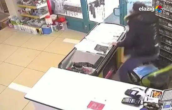 Deprem anı marketin güvenlik kamerasına yansıdı