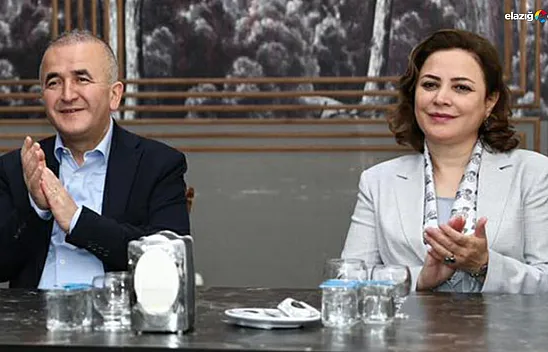 Ehliyet ve Liyakata Sahip Çıkmalıyız!