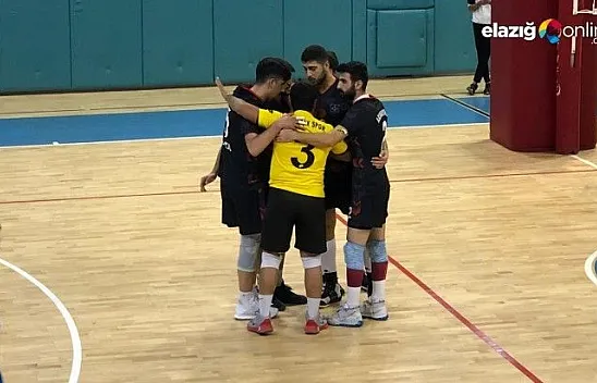 Elazığ Aksaray Gençlik, lider Seyhan Yıldırım'a 3-0 mağlup oldu