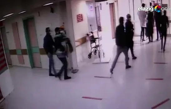 Elazığ'da deprem anları saniye saniye kameralara yansıdı