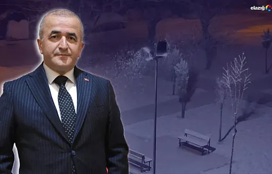 Elazığ'da Kar Yağışı Etkisini Artırıyor! Öğrenciler 'Vali Amca'dan Tatil Bekliyor!