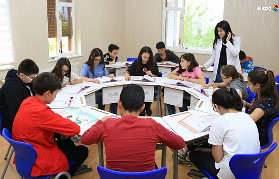 Elazığ'da Yaz Tatiline Yeni Bir Soluk: ASD Çocuk Kulübü Yaz Kursu Kayıtları Başladı!