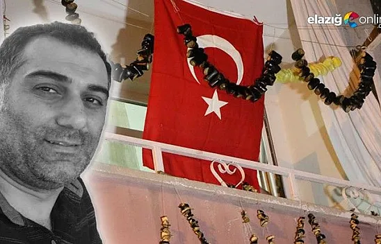 Elazığlı pilotun babaevine Türk bayrağı asıldı