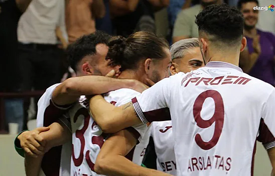 Elazığspor üç puanı üç golle kaptı!