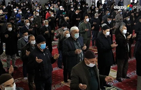 Eller semaya açıldı 'Yağmur Duası' yapıldı