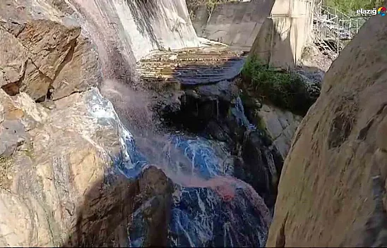 Keban'da kimyasal atık skandalı!