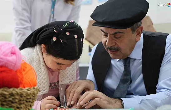 Bakan Yusuf Tekin'den Yöresel Kültür ve Eğitim Vurgusu!