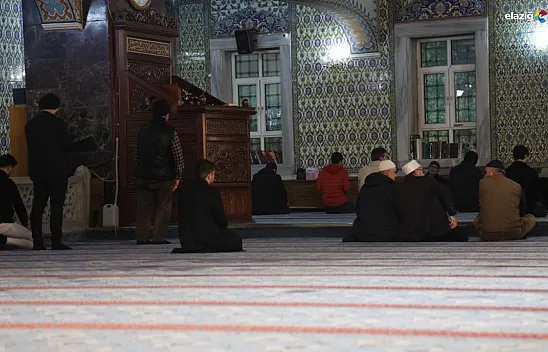 Regaip Kandili ne zaman? Regaip ne demek? Regaip Kandili'nin anlam ve önemi